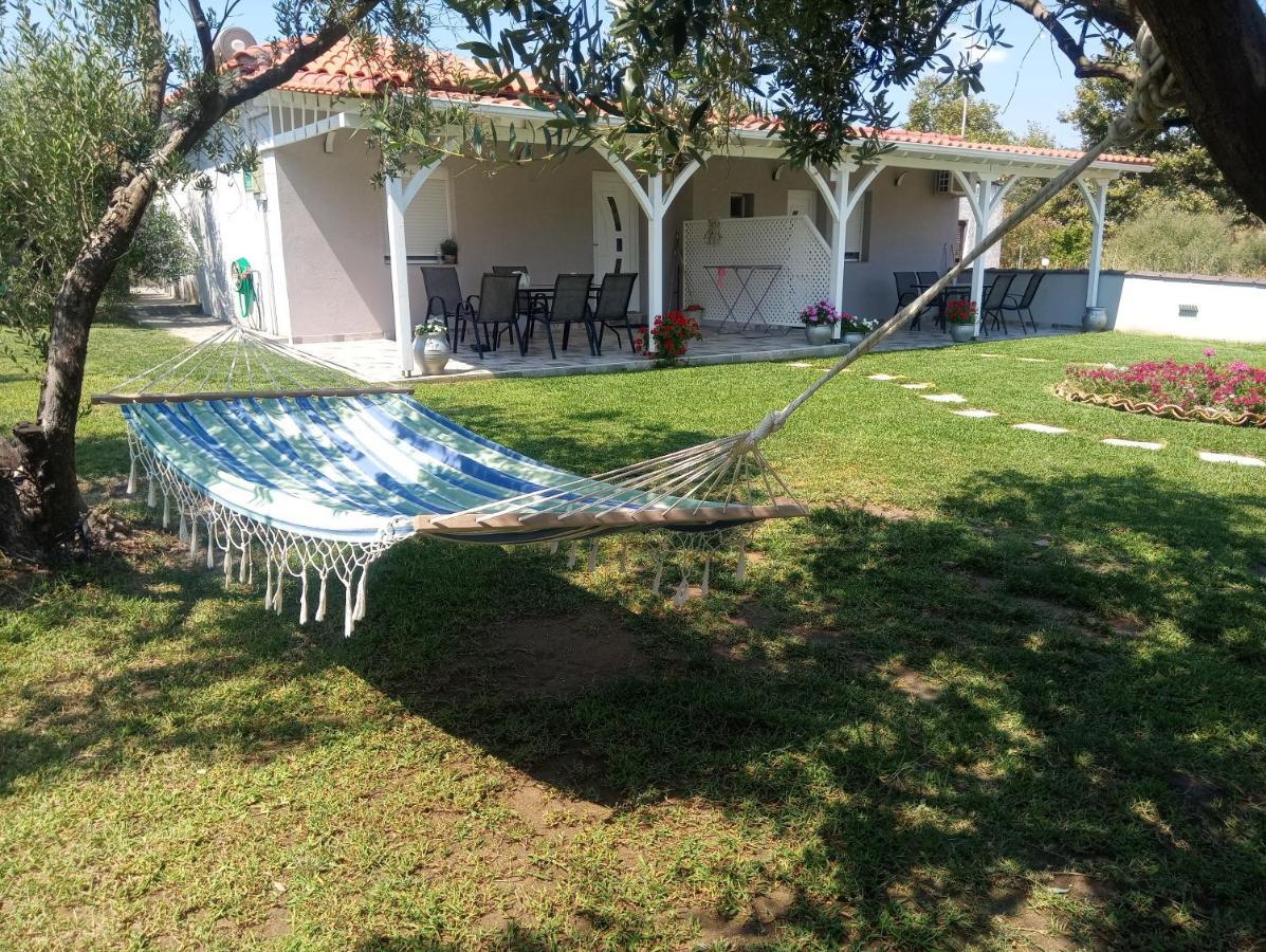 De Plata Apartments Sarti Exterior photo
